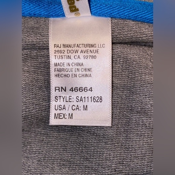 Sport Illustrated Cropped Top M Beach‎ Model Swimsuit Model Cover Up NEW Logo - Picture 3 of 8